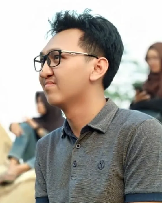 Naswa Wilantama, fullstack developer